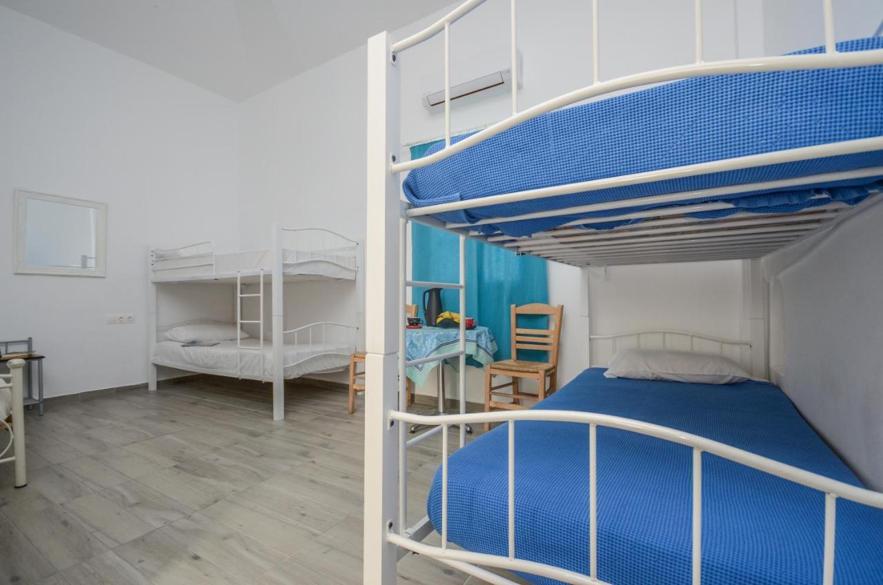 Depis Economy Studios & Apartments Naxos City Exteriör bild
