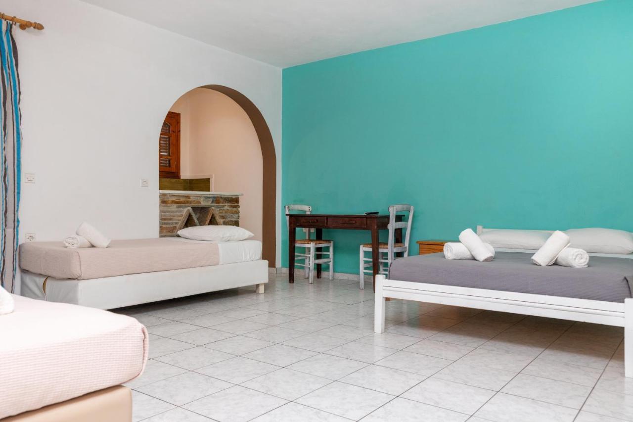 Depis Economy Studios & Apartments Naxos City Exteriör bild