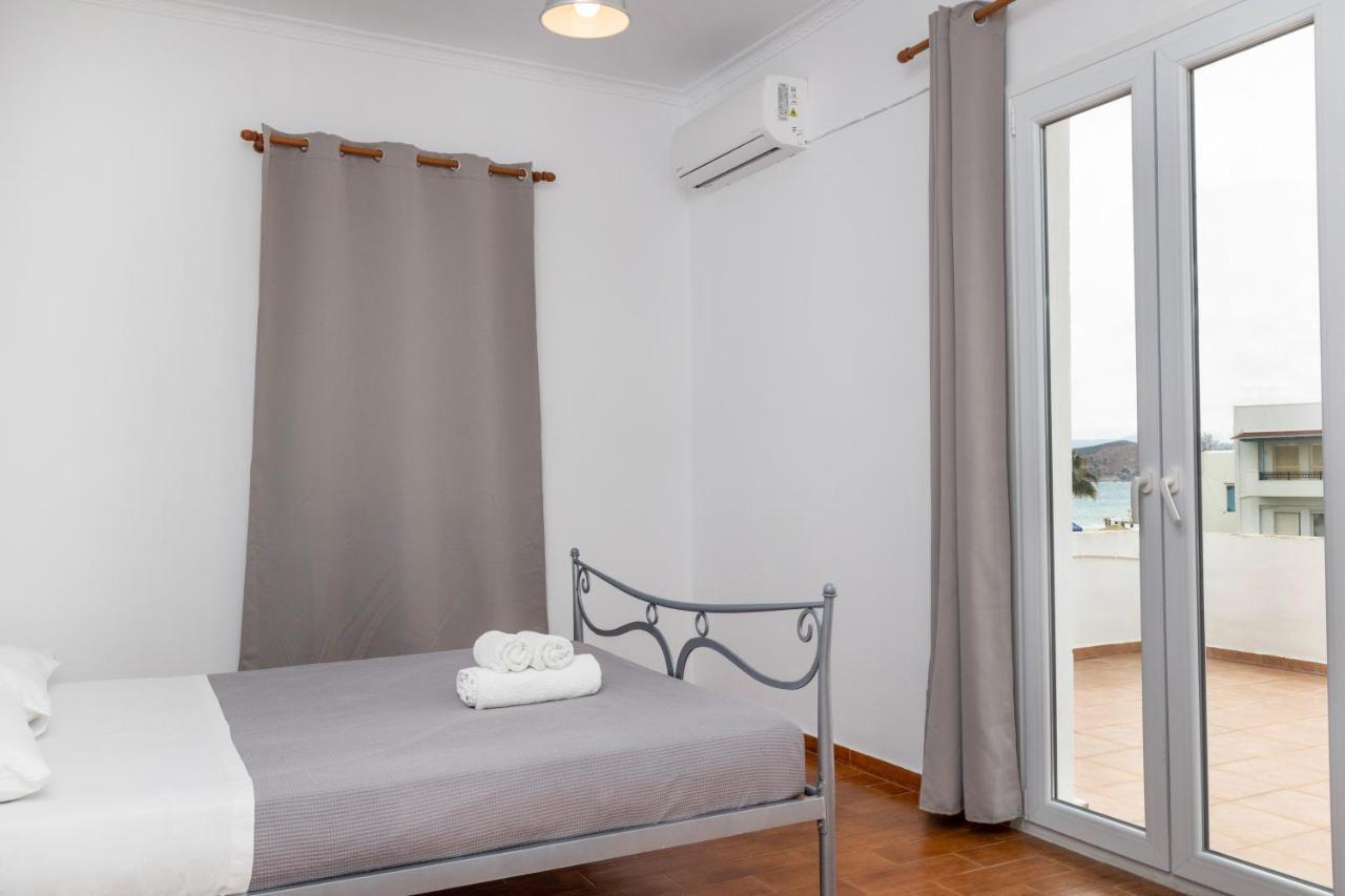 Depis Economy Studios & Apartments Naxos City Exteriör bild